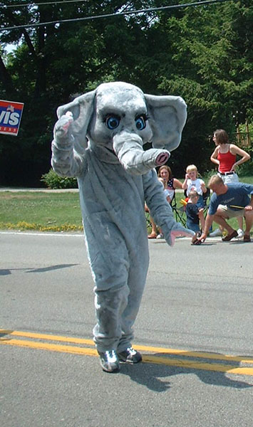 A GOP Elephant (made by one of Greg's clients).jpg 84.1K